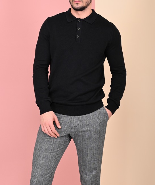Мъжки плетен пуловер с три копчета цвят черен