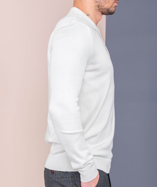 Мъжки плетен пуловер с три копчета цвят бял