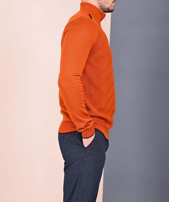 Мъжки пуловер на ивици от плетка пчелна пита с цип цвят керемида