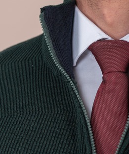 Мъжки тъмно зелен пуловер на ивици с цип