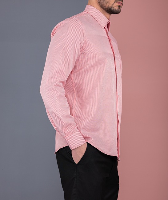 Розова елегантна мъжка риза на райе с джоб
