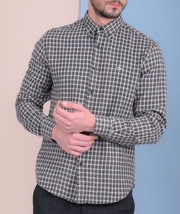 Кафява риза с акцент бяло каре мъжка