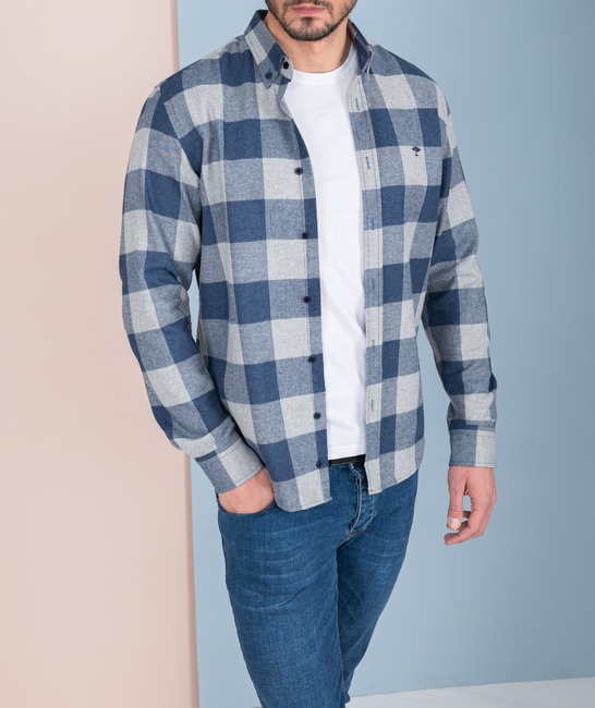 Мъжка карирана риза на сив и сини квадрати