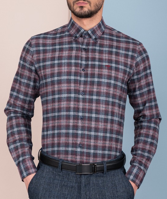 Мъжка карирана риза с тъмно сини линии цвят бордо