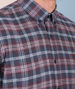 Мъжка карирана риза с тъмно сини линии цвят бордо