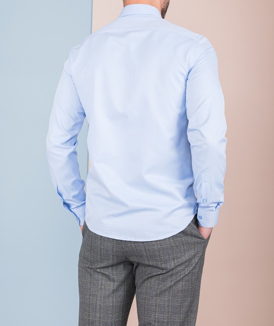Mъжка синя риза с бродирано лого