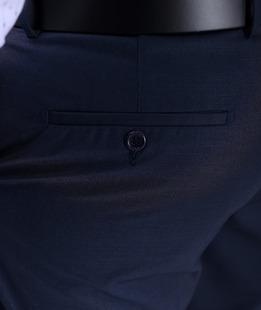 Класически стръктурен мъжки син панталон