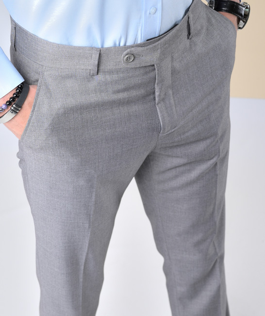 Мъжки светло сив структурен панталон