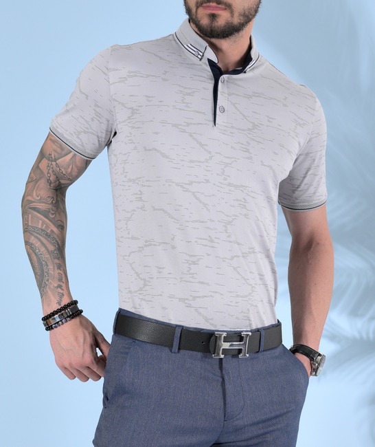 Мъжка тениска с яка сива с абстрактни елементи