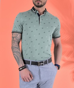Светло зелена мъжка тениска с яка на фигури