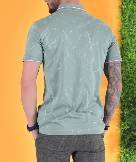 Мъжка тениска с яка на пукнатини светло зелена