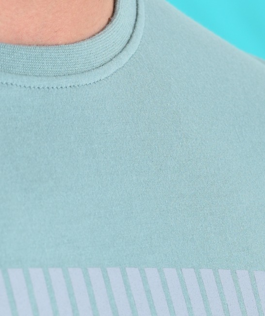 Мъжка тениска с 3D синя планина на линии цвят светло зелен