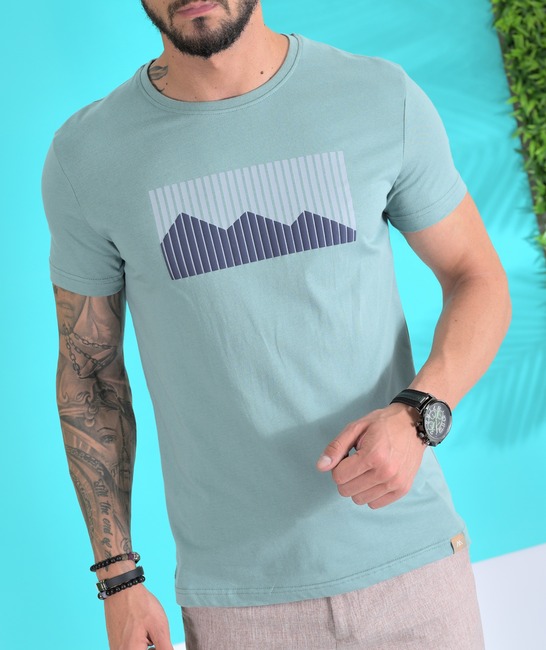 Мъжка тениска с 3D синя планина на линии цвят светло зелен