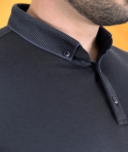 Тениска поло тъмно сива с бродирано лого