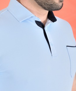 Тениска с джоб поло светло синя