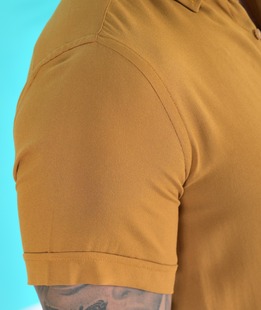 Мъжка риза цвят горчица с къс ръкав изчистена