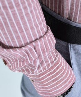 Ленена раирана мъжка риза цвят бордо с лого