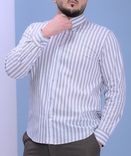 Бяла риза в голям размер на едро райе