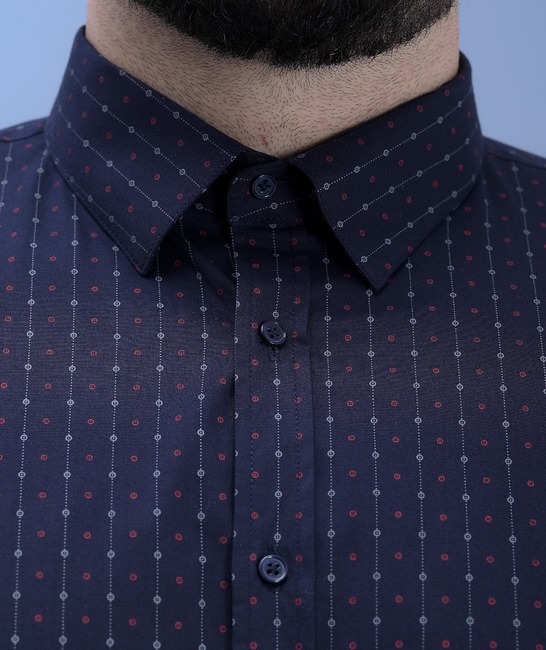 Мъжка риза в биг сайз размер цвят тъмно син на точки