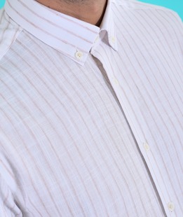 Ленена стилна риза с малко лого цвят бордо