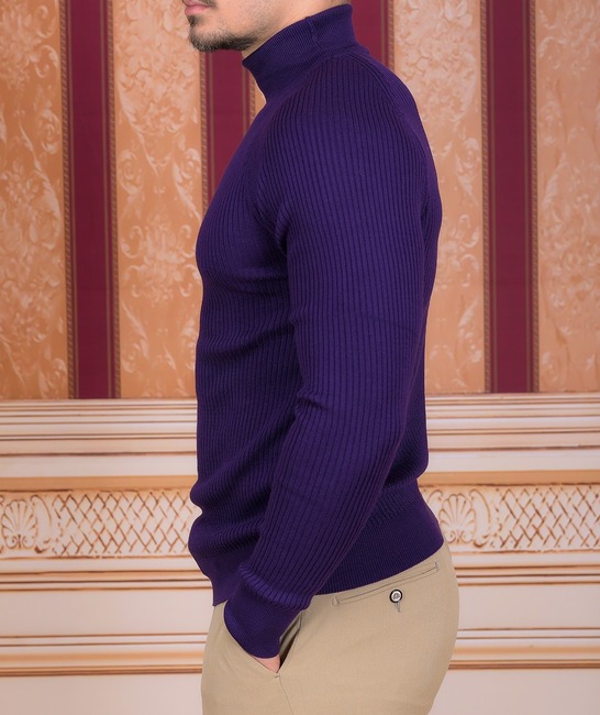 Стилен лилав еластичен пуловер поло по тялото