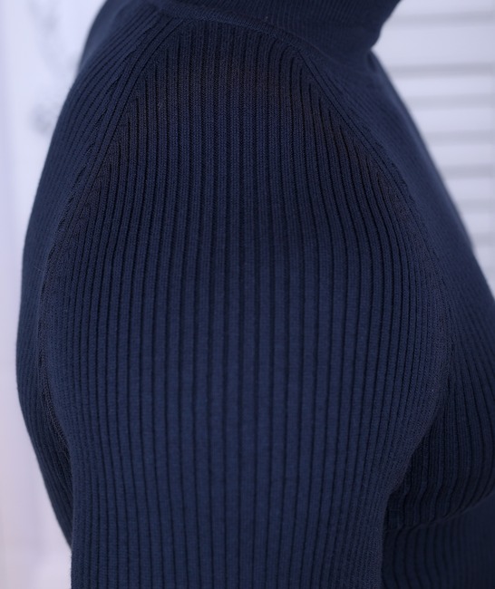 Мъжко поло по тялото еластично цвят тъмно син