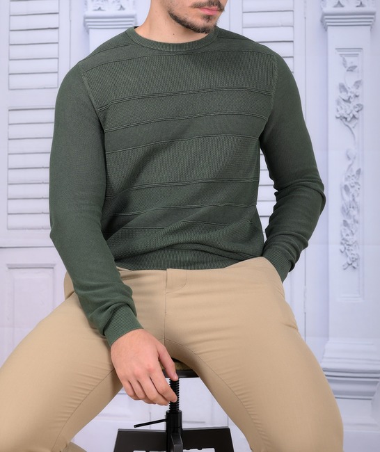 Мъжки тъмно зелен пуловер от варен памук