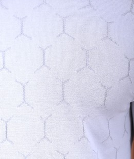 Фин мъжки сиво бял пуловер на ромбоиди