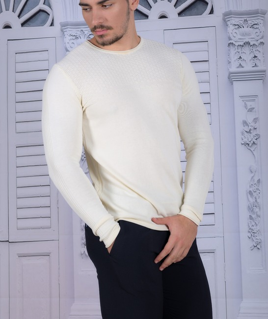 Мъжки памучен пуловер цвят екрю