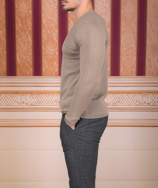Мъжки памучен кафяв пуловер  с акцент решетка
