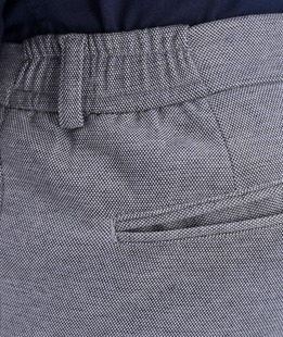 Светло сив елегантен структурен панталон