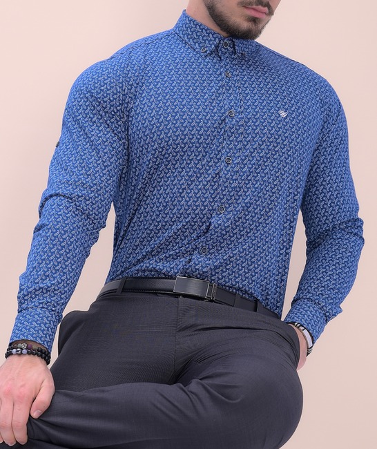Елегантна риза в тъмно синьо на пейсли елементи мъжка