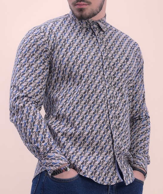 Бежова мъжка риза на пейсли елементи