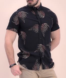 Черна риза с къс ръка на листенца