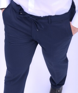 Тъмно син изчистен панталон с втъкани ивици