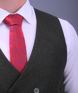 Маслено зелен мъжки двуредов елек с остър ревер