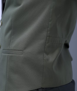 Мъжки елегантен зелен структурен двуредов елек