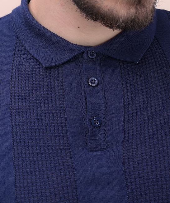 Мъжка памучна плетена тениска с яка в тъмно синьо