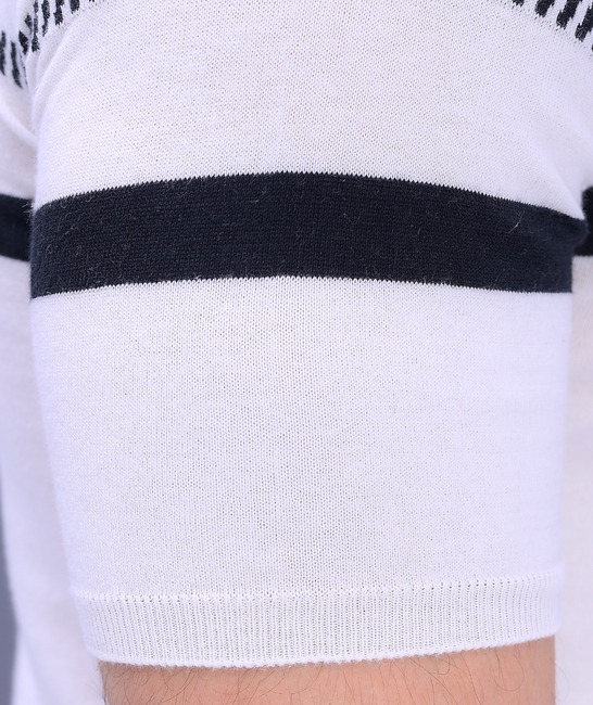Мъжка плетена фланелка с къс ръкав в екрю на ленти