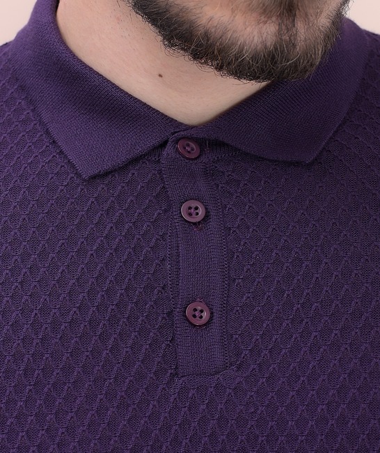 Стилна мъжка лилава поло тениска с яка