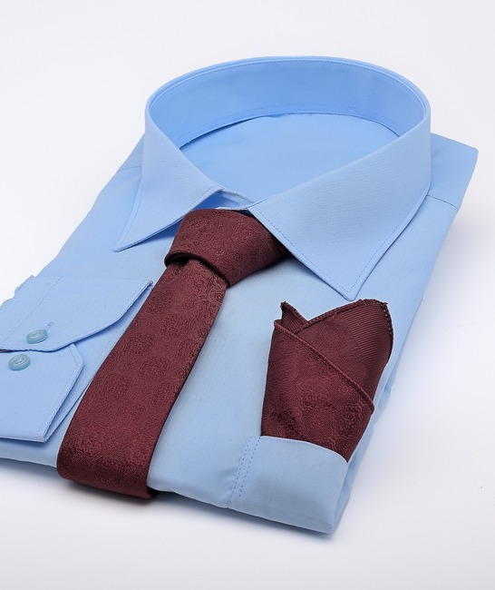 Шахматна елегантна вратовръзка цвят бордо