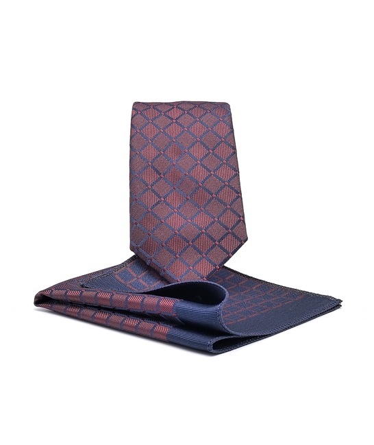 Елегантна slim вратовръзка на ромбоиди цвят бордо