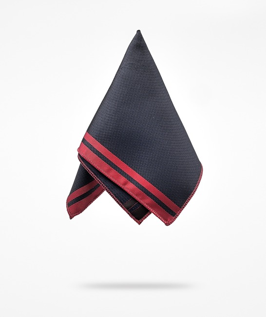 Тъмно синя структурна вратовръзка с кърпичка