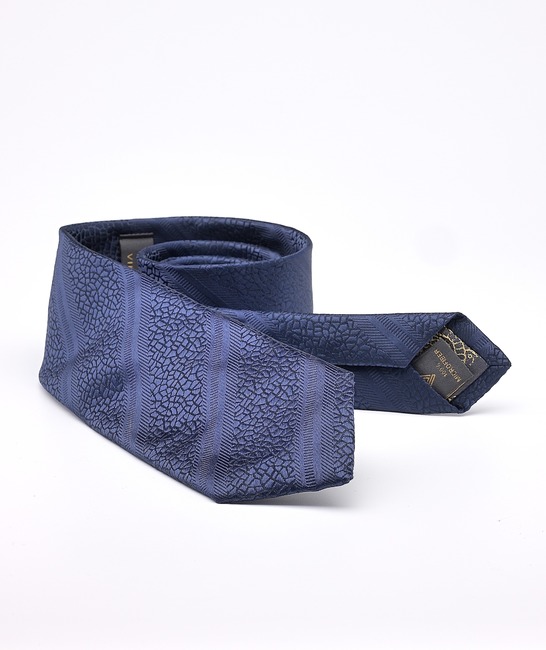 Синя класическа вратовръзка на линии с мозайка