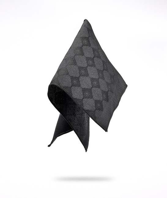 Луксозна черна вратовръзка на шахмат с кърпичка