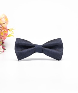 Класическа мъжка папионка в синьо индиго