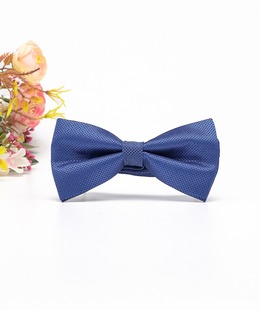 Класическа стилна папионка в цвят морско синьо