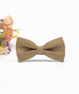 Елегантна мъжка папионка в цвят старо злато