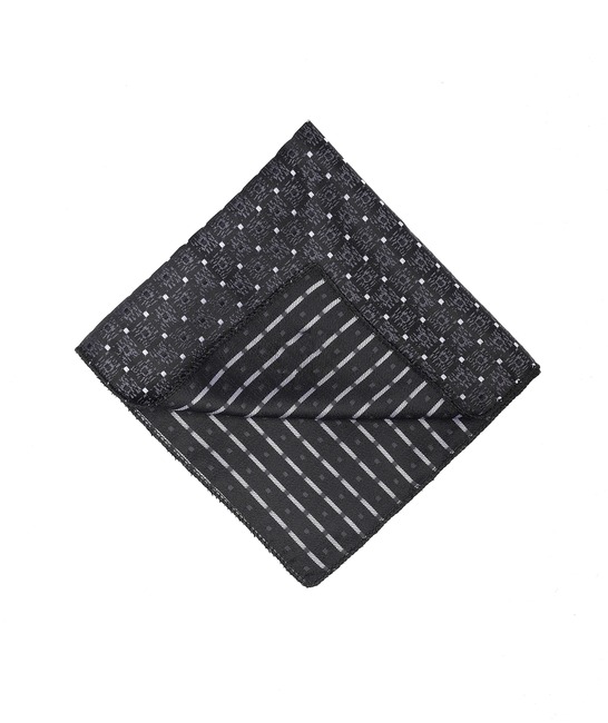 Черна папионка игла за ревер и кърпичка в комплект