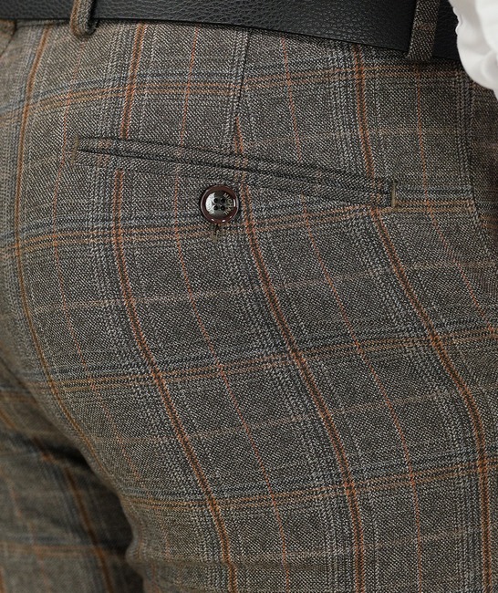 Кафяв мъжки панталон на каре с италиански джоб